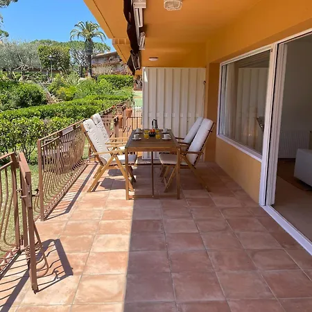 Illa 76 Apartamento